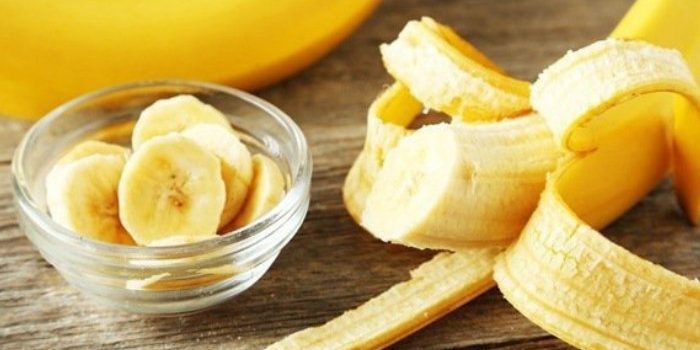 Masker Pisang + Madu Untuk Kulit Kering